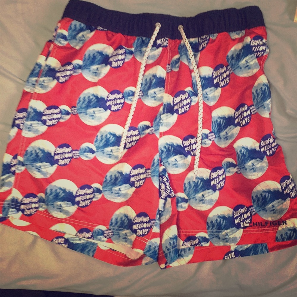 Hilfiger limited ed “surfing mellow days” shorts.